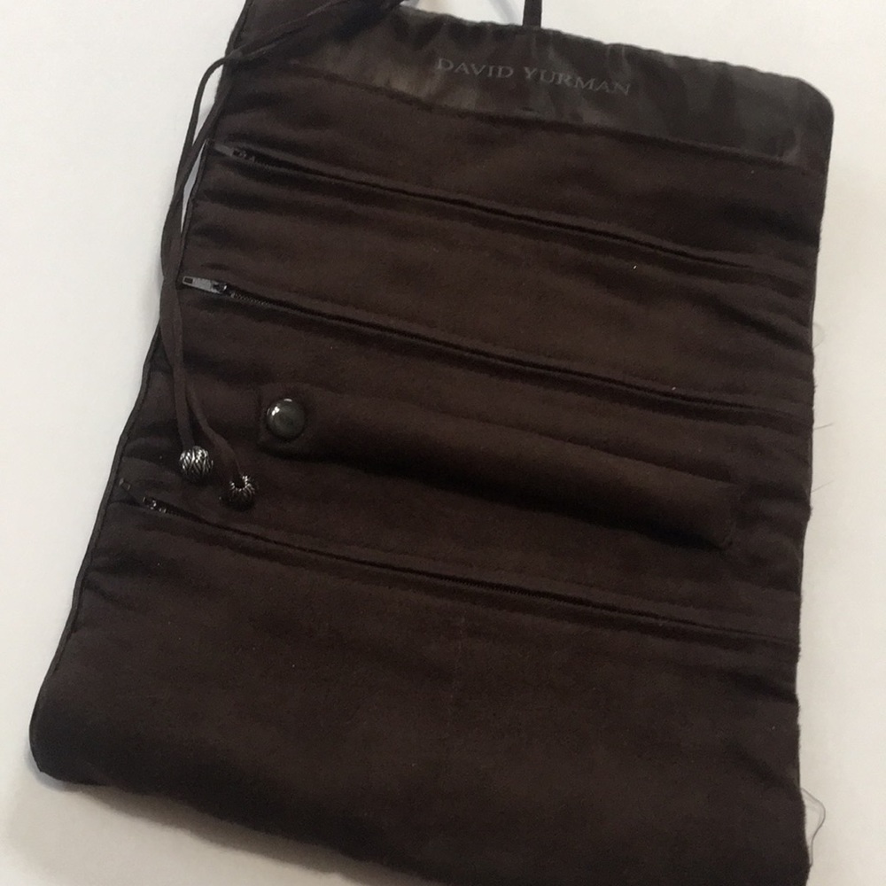 David Yurman Velvet Roll Up Travel Jewelry Holder
